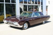 1962 Ford Thunderbird