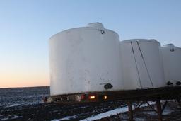 (2) 1650 GALLON POLY TANKS WITH BANJO