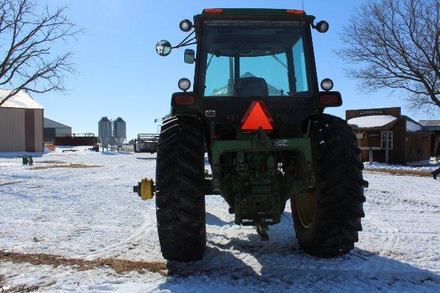 1981 JOHN DEERE 4240, CAB 9,141 HOURS SHOWING,