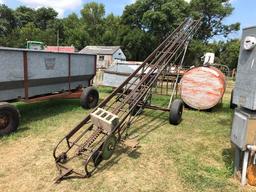 20' BALE ELEVATOR ON TWO WHEEL TRANSPORT