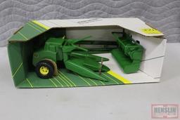 1/16 JD FORAGE HARVESTOR WITH HEADS, BOX HAS LITE