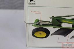 1/16 JD MODEL F 14H, 5 BOTTOM PLOW,