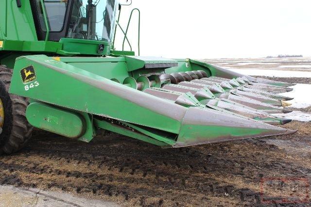 JD 843 8R30" LOW TIN CORN HEAD, S/N# 377621H