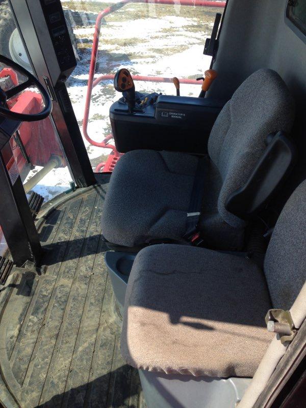 2000 CASE IH 2388 2WD COMBINE, AFS YIELD MONITOR, FORE & AFT, FEILD TRACKER, CAB, AIR, HEAT,