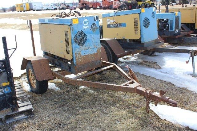 MILLER BIG BLUE 251D DIESEL, WELDER / GENERATOR,