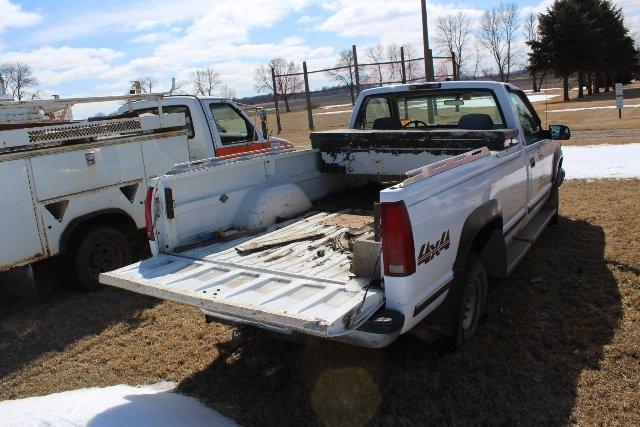 *** 1999 GMC 3/4 TON PICKUP, 2WD, REGULAR CAB,