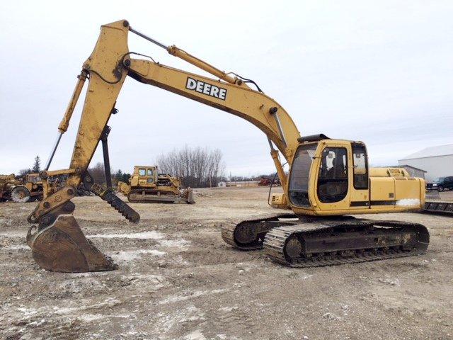 1998 JOHN DEERE 200LC EXCAVATOR WITH 42" BUCKET,