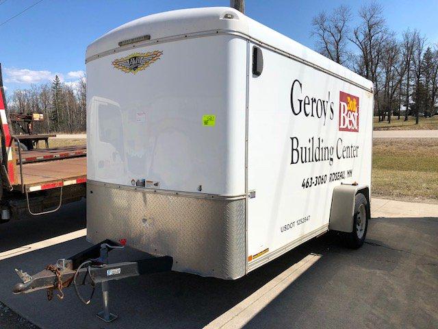 *** 2005 H&H enclosed cargo trailer, single axle, rear barn doors, side service door