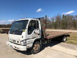 *** 2006 Chevy W5500 (model W55042) truck, flatbed, diesel, single axle, cab forward