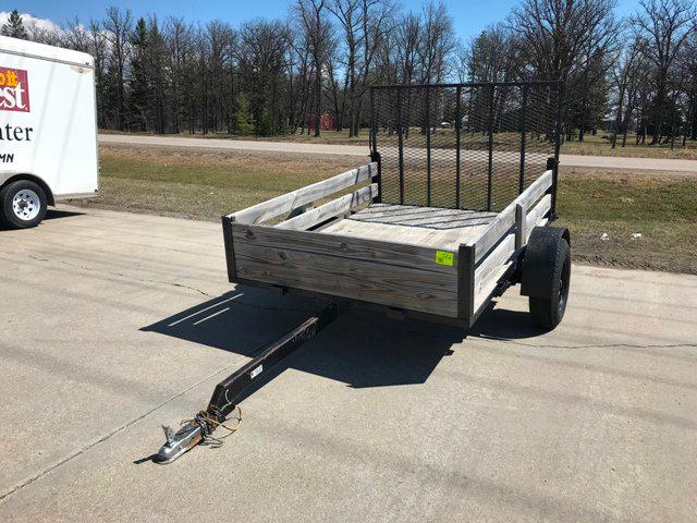 *** 2013 Homemade Trailer, flatbed, single axle, 6' x 8', steel ramp gate, wood floor, wood s