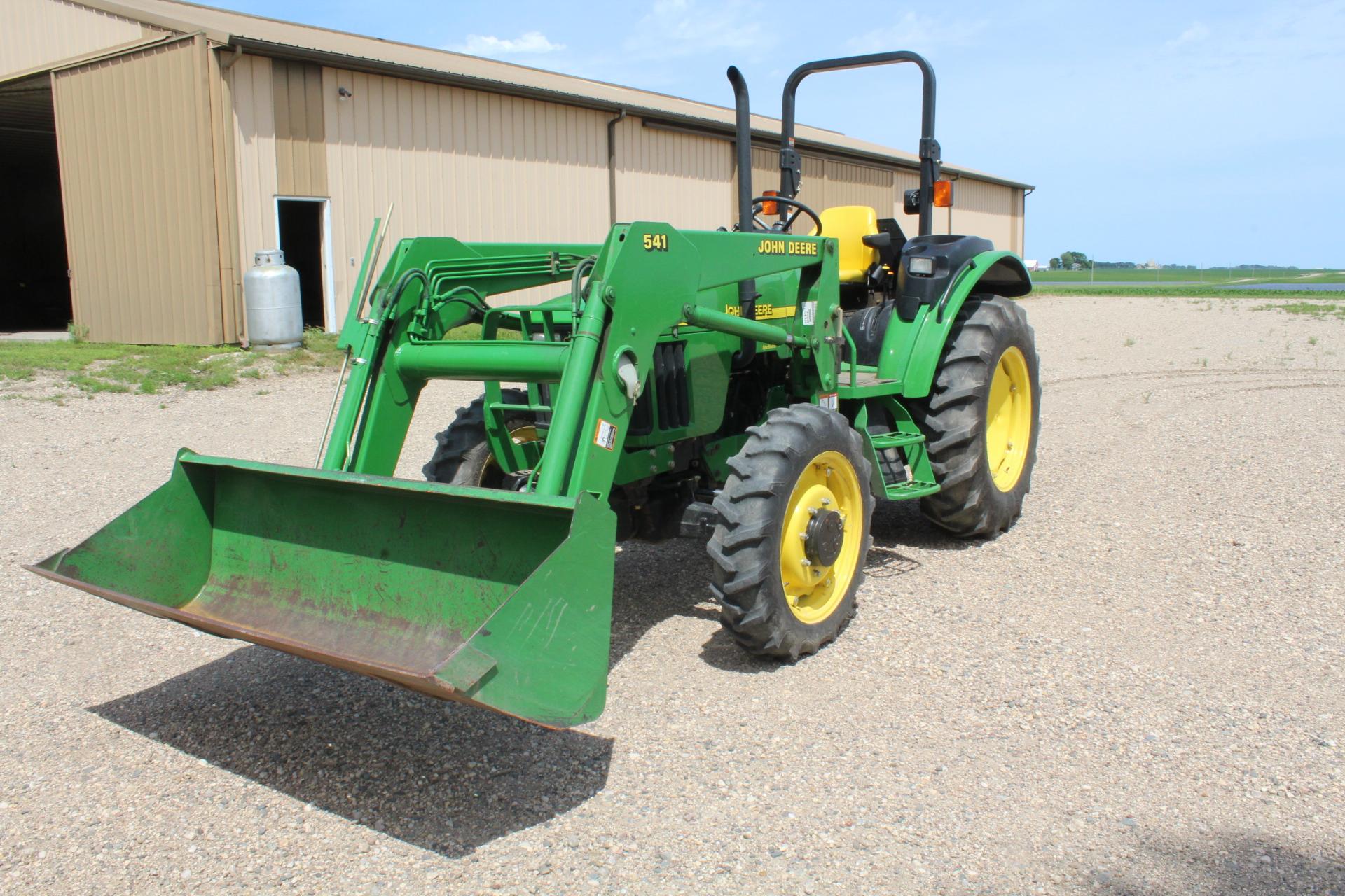 2002 JOHN DEERE 5220 MFWD TRACTOR, DIESEL,