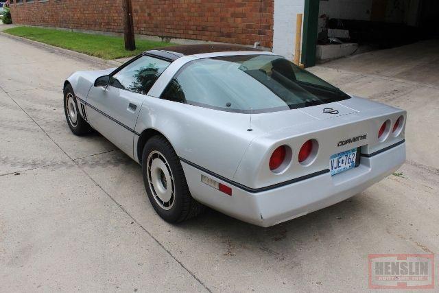 ***1985 CHEVROLET CORVETTE, GLASS TOP CONVERTIBLE