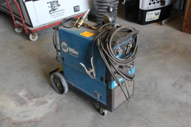 MILLER WIRE FEED WELDER WITH