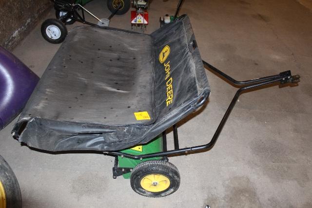 JOHN DEERE 42" LAWN SWEEPER