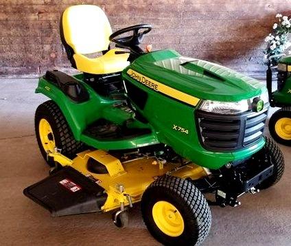 JOHN DEERE X754 4 WHEEL STEER, 60" DECK, DSL,