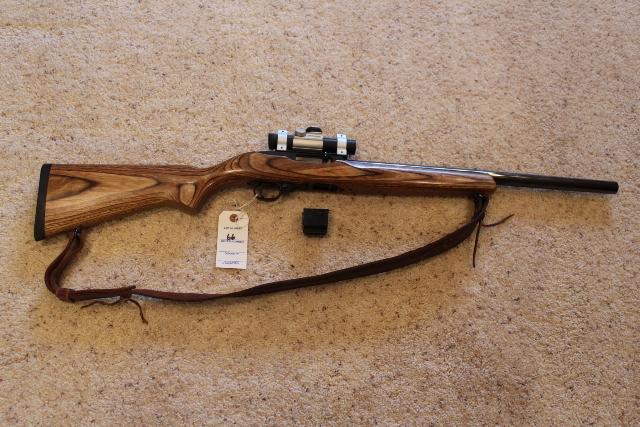 RUGER 10/22 CARBINE, 22 CAL L.R., SLING, 2 CLIPS