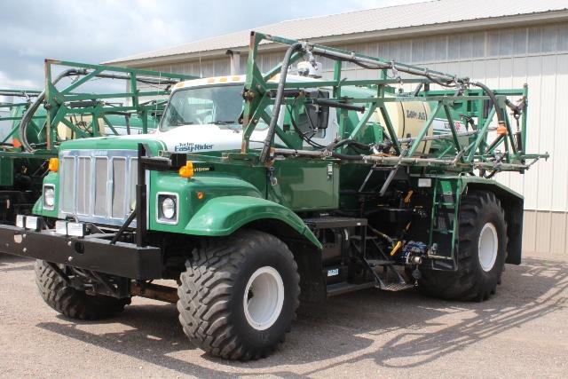 1997 LORAL 2554 IH EASY RIDER TURBO WITH LORAL