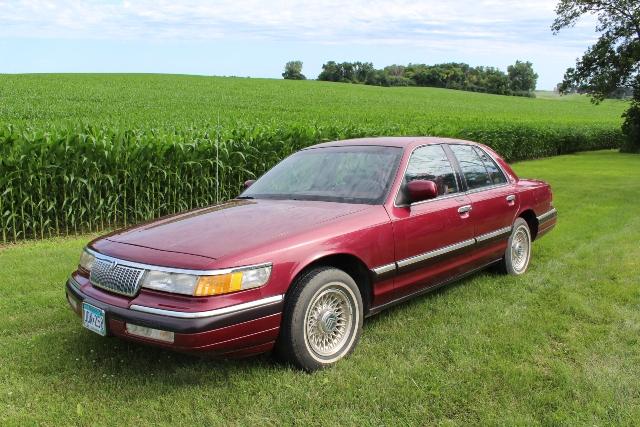 *** 1993 MERCURY GRAND MARQUIS LS, 4  DOOR,