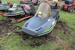 ARCTIC CAT EXT SNOWMOBILE, 6,356 MILES SHOWING