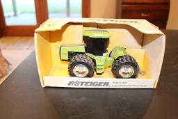 1/32 STEIGER PUMA 1000 TOY TRACTOR, 4WD, NO BOX