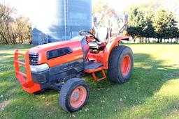 KUBOTA L3130 TRACTOR, DIESEL, FWA, ROLL BAR,