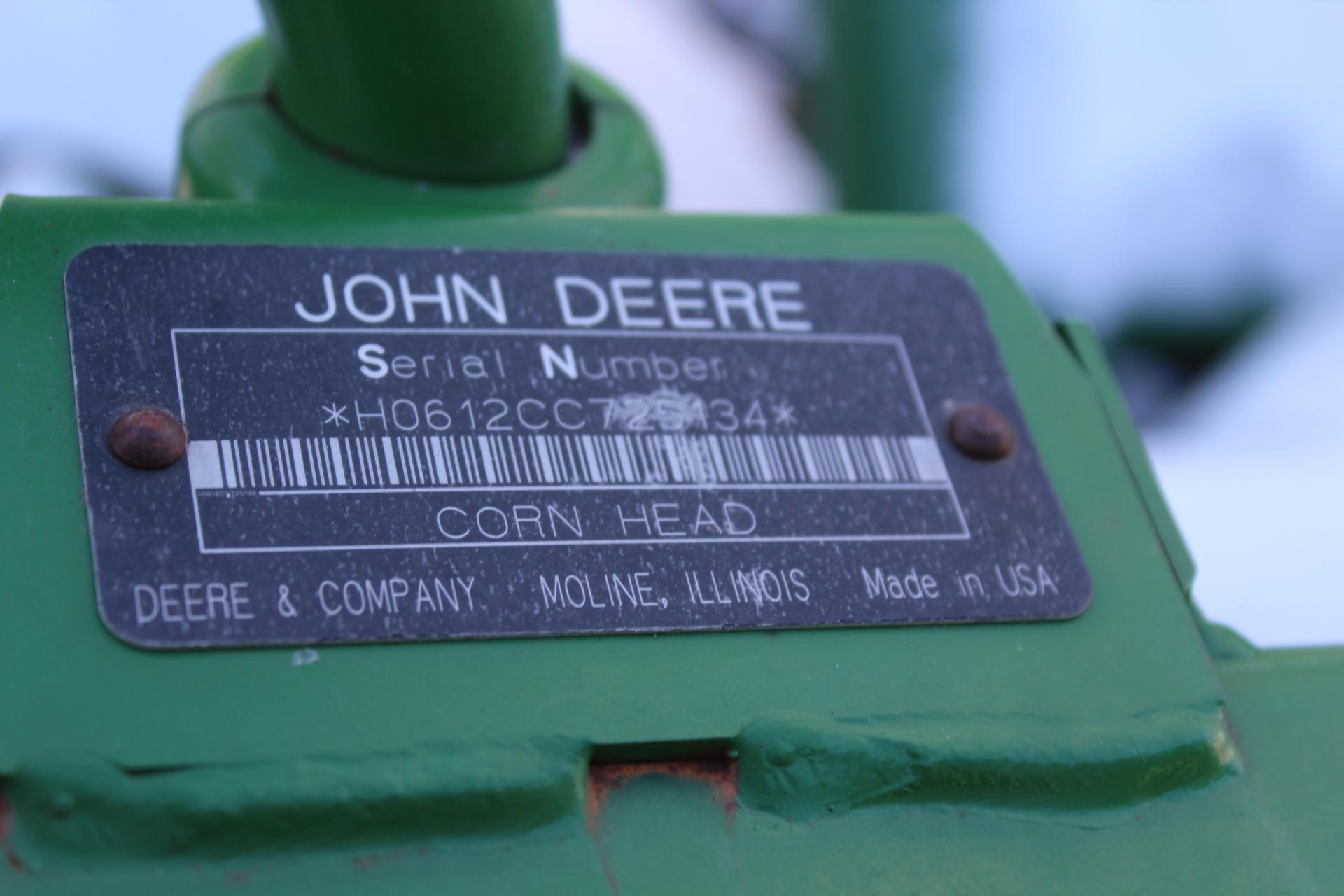 JOHN DEERE 612C STALKMASTER 12R22" CHOPPING