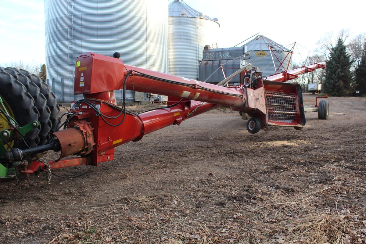 FARM KING 16104 AUGER, SWING HOPPER, HYD CONTROL