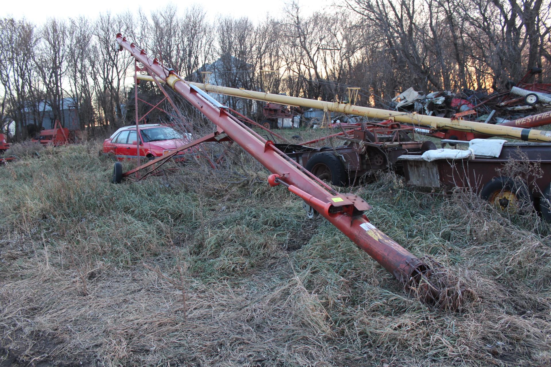 FETERAL 10" X APPROX 55' AUGER, PTO,RED