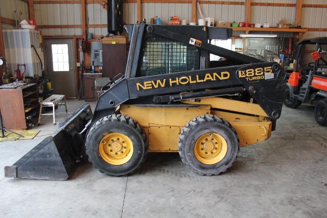 1998 NEW HOLLAND L885 TURBO SKID LOADER,