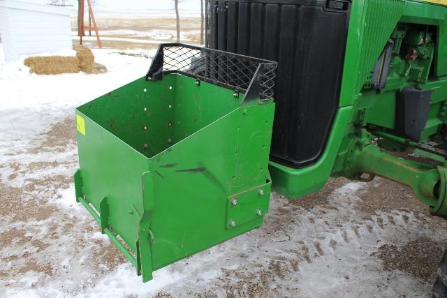 1997 JOHN DEERE 8200 MFWD TRACTOR ,