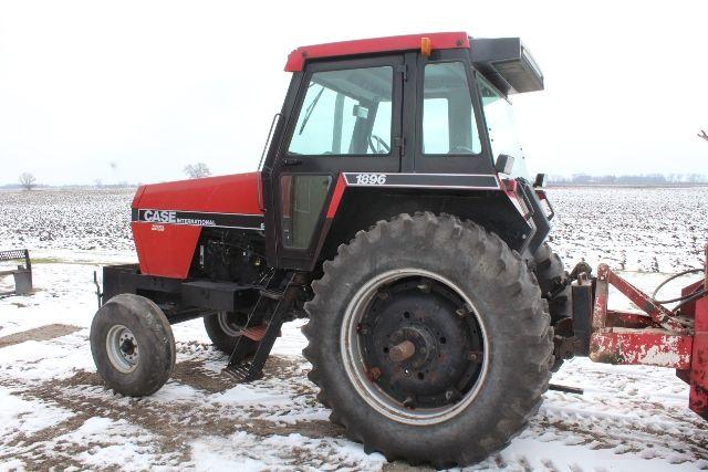 1987 CASE IH 1896 2WD TRACTOR, CAD,