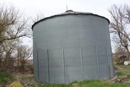 APPROX.5,000 BUSHEL GRAIN BIN WITH STABILIZERS,