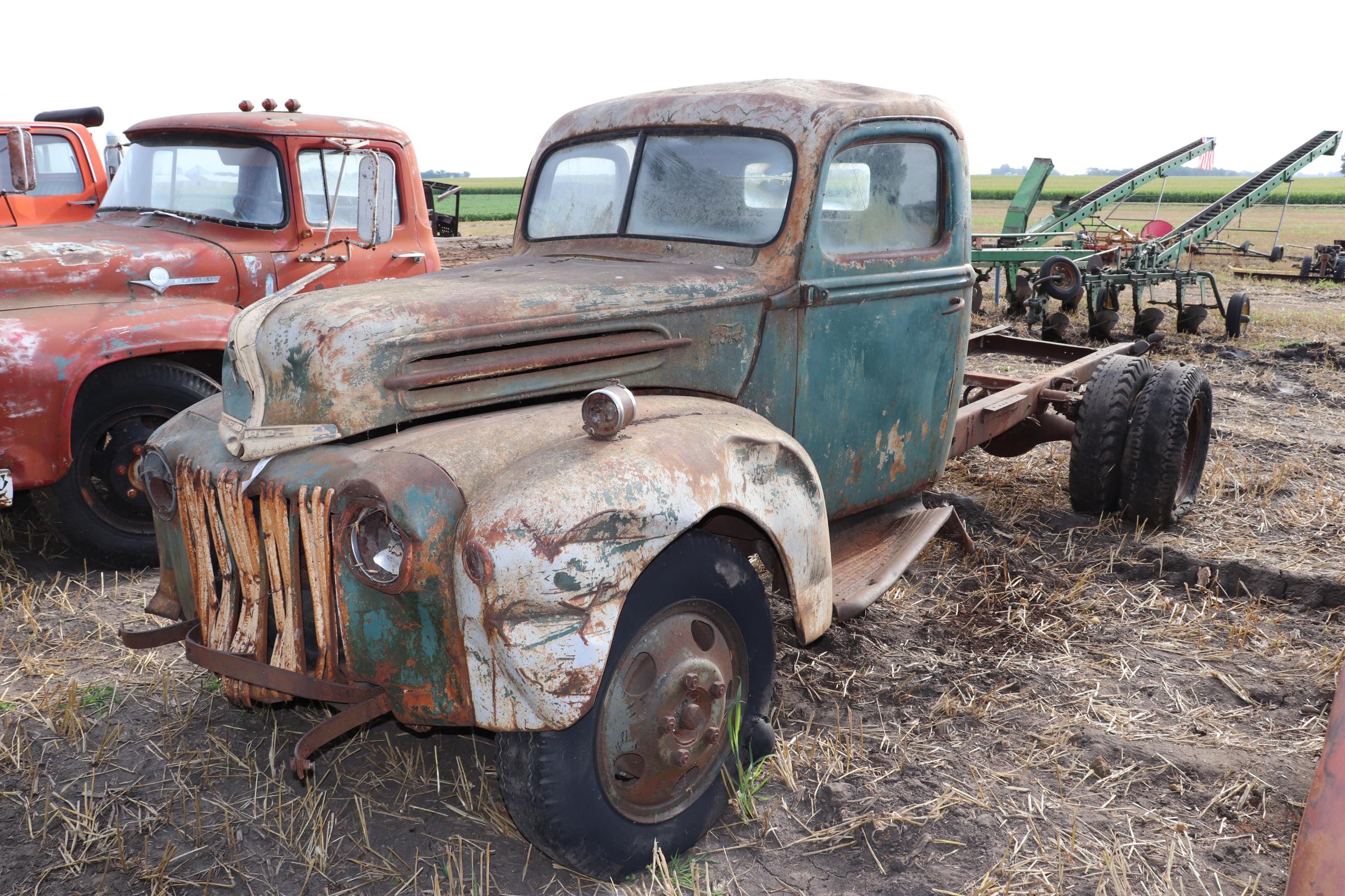 FORD TRUCK, SINGLE AXLE, NO ENGINE, UNABLE