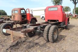 DODGE 500 SINGLE AXLE TRUCK, V-8, 4 SPEED TRANS,