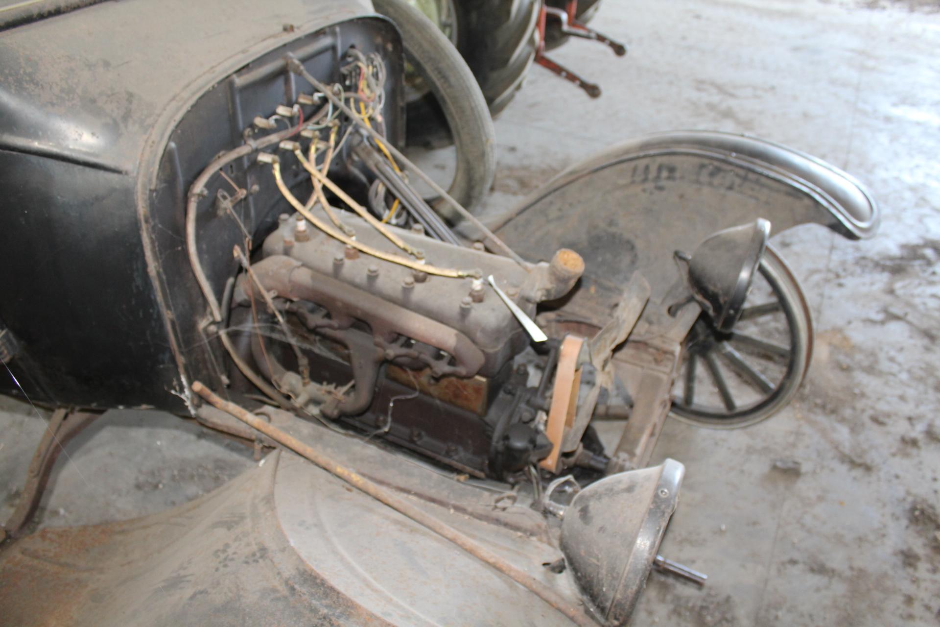 FORD MODEL T TRUCK, C CAB, NEEDS FINISHING