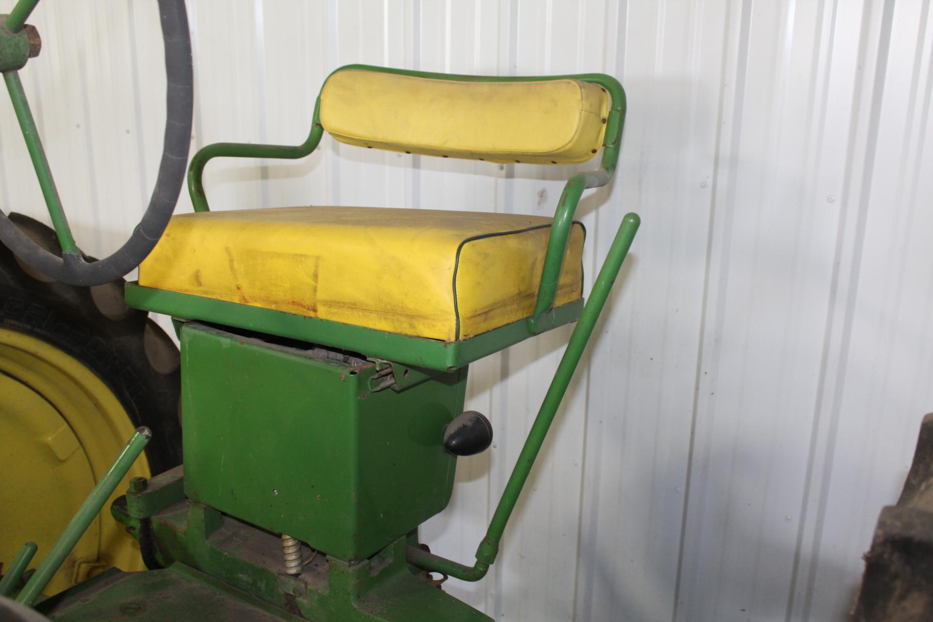 1950 JOHN DEERE B, OLDER RESTORATION, NF,