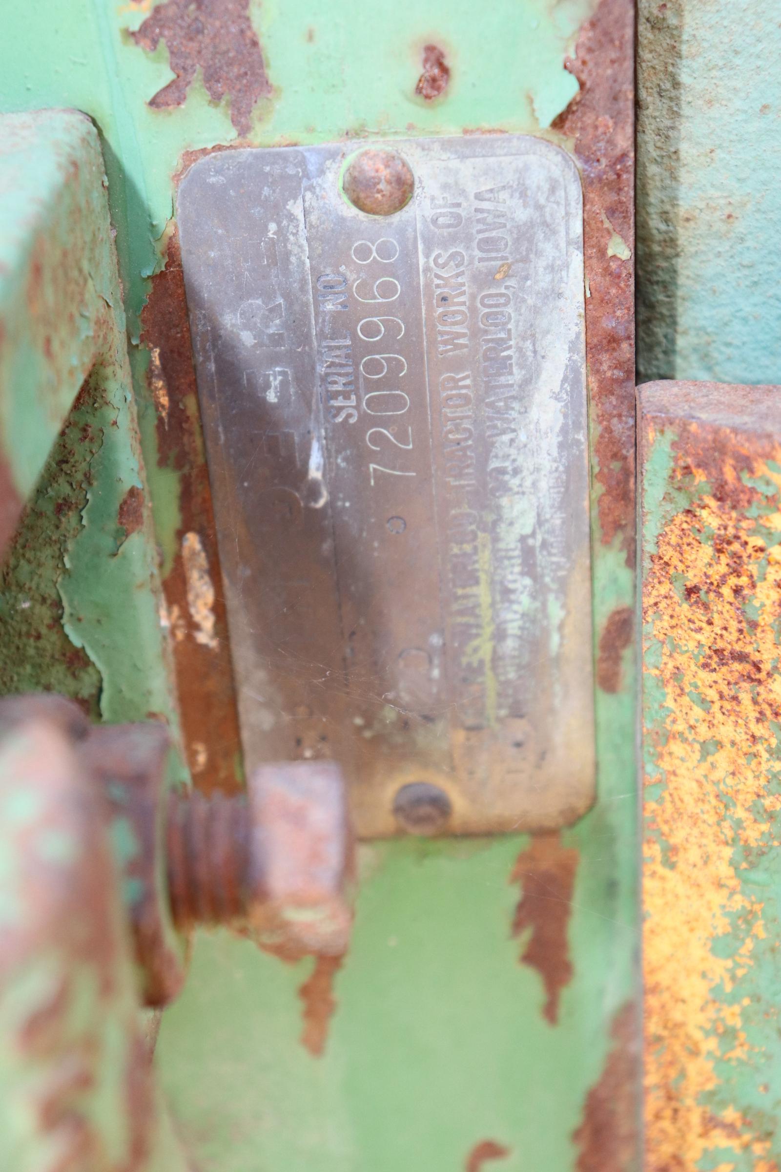 1957 JOHN DEERE 720 GAS, NF,  ROLL-O-MATIC, PTO,