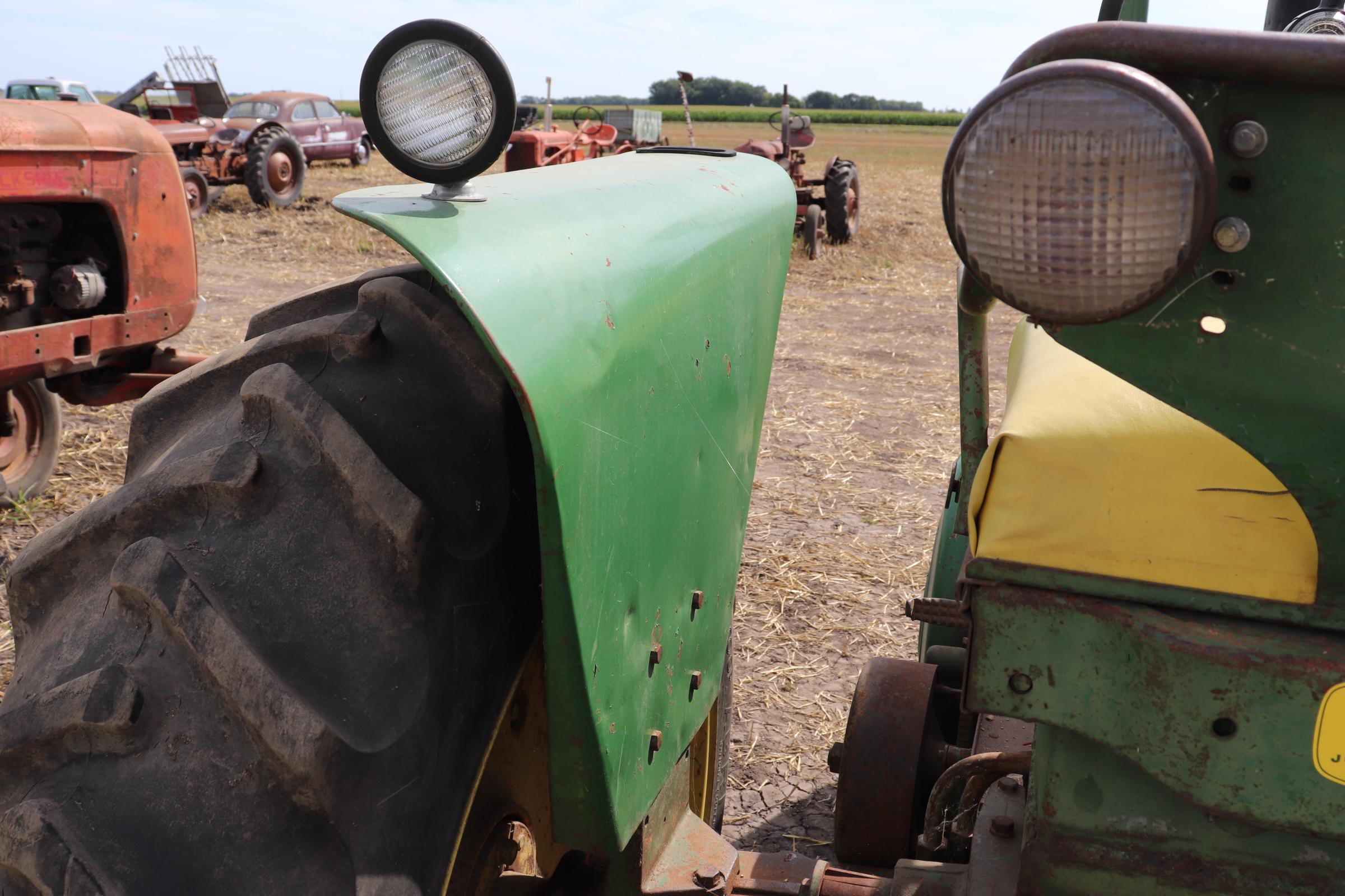 1958 JD 720,GAS, NF, 14.9-38 REARS, WHEEL WEIGHTS,