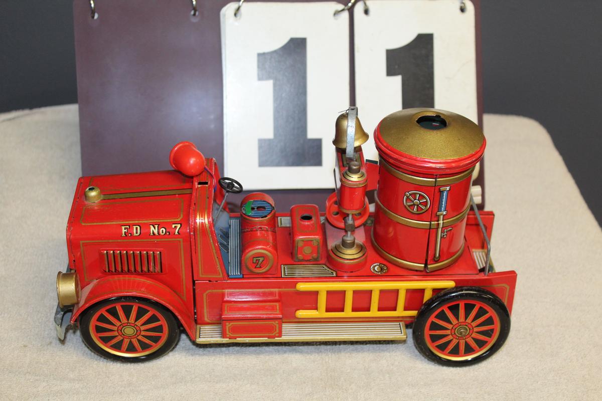 BATTERY OPERATED TIN FIRE TRUCK #7, NO BOX