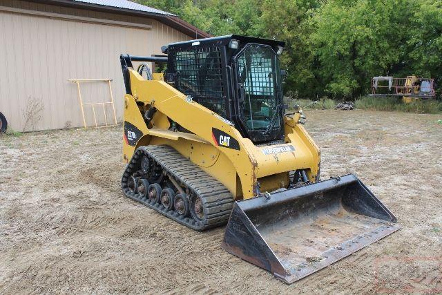 CAT 257B3 TRACK SKID LOADER, 2 SPEED, CAB, DIESEL,