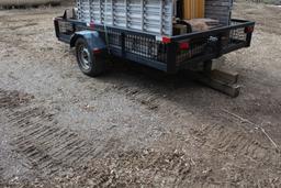 7 1/2' X 10' SINGLE AXLE SCAFFOLDING TRAILER,