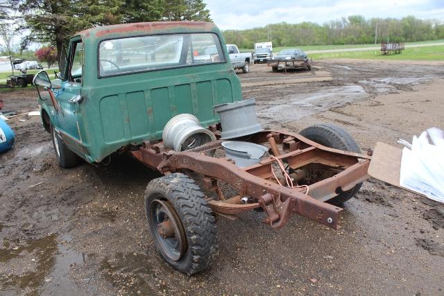 Gmc 1500 Pickup Cab And Chassis, V-8 Engine,