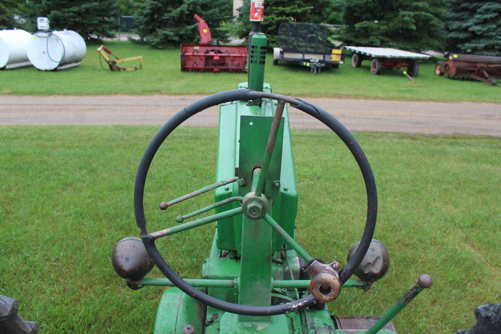 JOHN DEERE B TRACTOR, NF, 6 SPEED