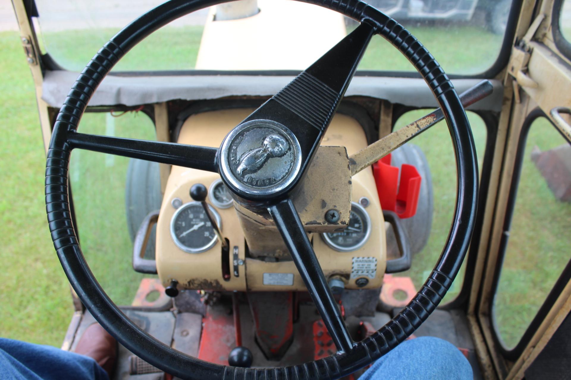 1966 CASE 930 TRACTOR, CAB, WIDE FRONT, 15.5-38