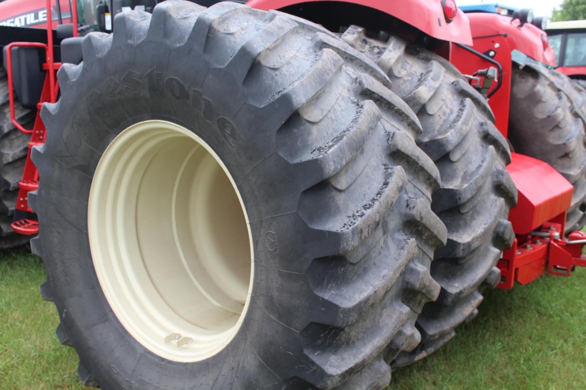 2012 VERSATILE 500 4WD TRACTOR, 2129 HOURS SHOWING