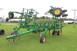 2012 JOHN DEERE 2410 CHISEL PLOW, 31', 32 SHANKS, 3"