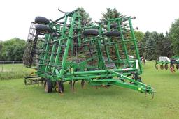 JOHN DEERE 2210L FIELD CULTIVATOR, 44' 2 BAR