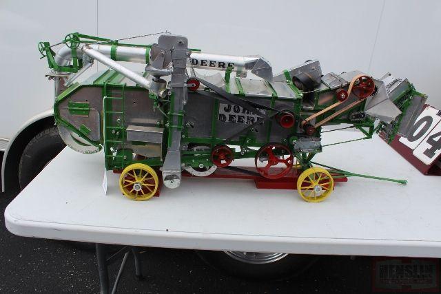 CUSTOM MADE 1/8 SCALE JOHN DEERE THRESHING