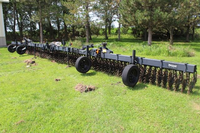 46' YETTER 3446 3PT FLATFOLD ROTARY HOE,