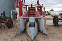 MASSEY HARRIS SP 2R36" CORN PICKER, HAS NOT RAN IN YEARS